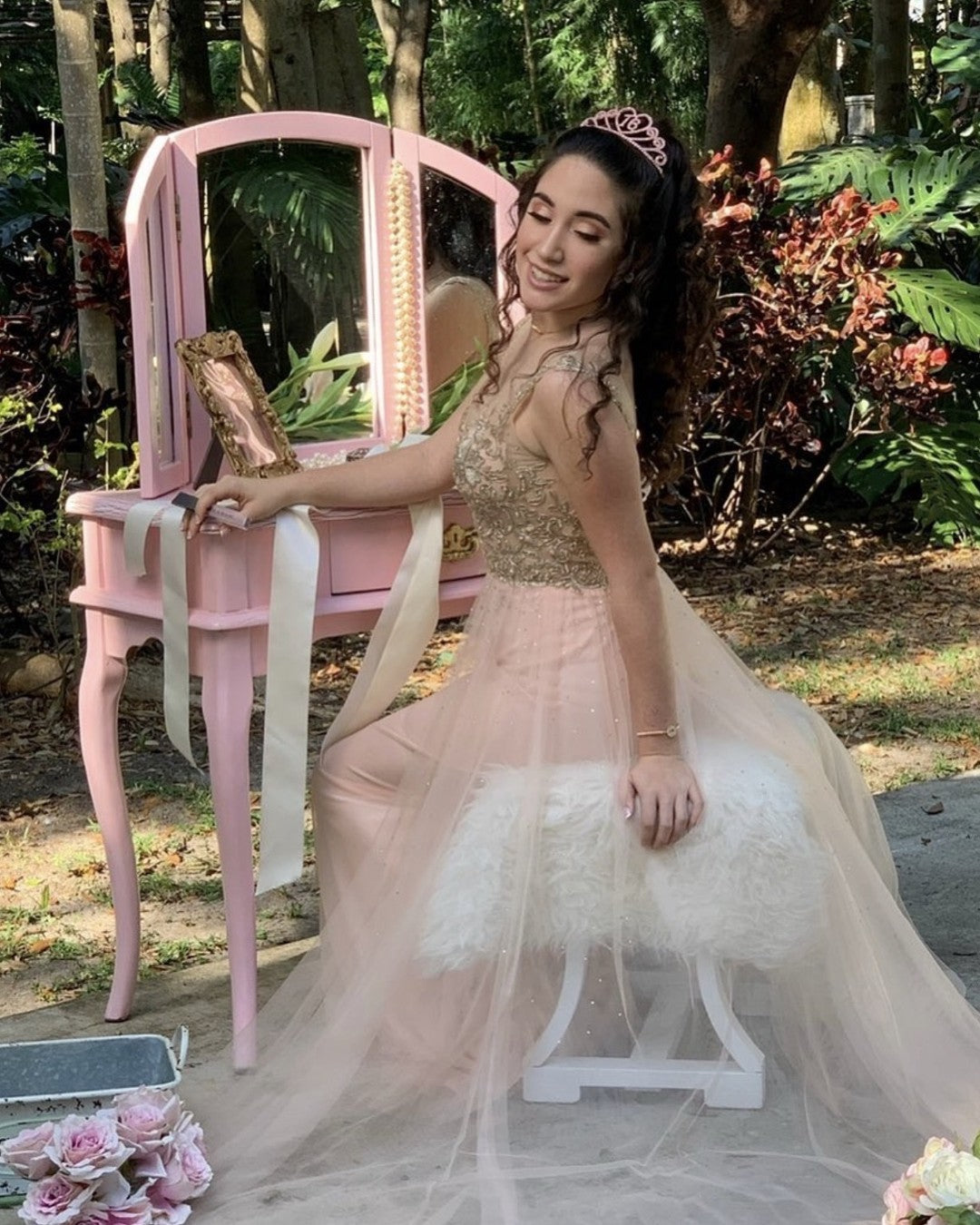 Quinceanera hair and makeup by Lips and Lashes by Yane
